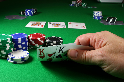 Casino en ligne : Le poker vidéo, revisite d’un jeu culte !